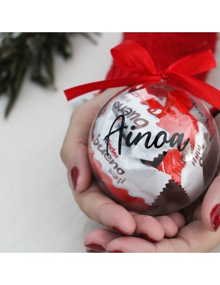Bola de navidad personalizada rellena de chocolatinas